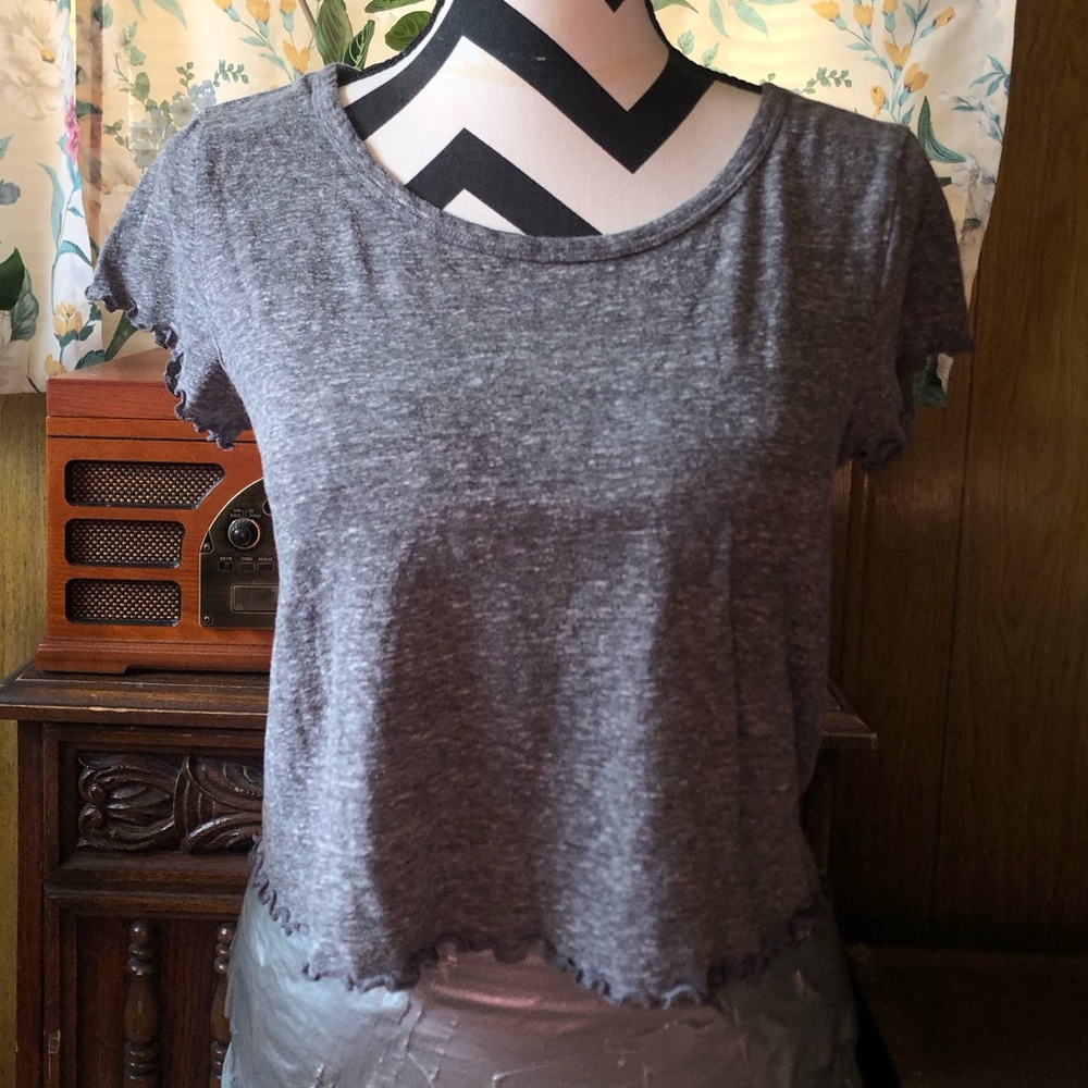 Cropped T-shirt
